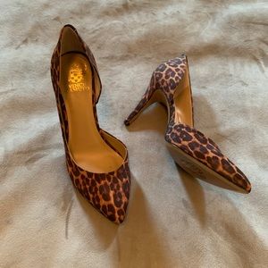 Vince Camuto size 8.5 Animal Print Heels